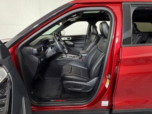 Used 2023 Ford Explorer ST w/ Equipment Group 401A image 10