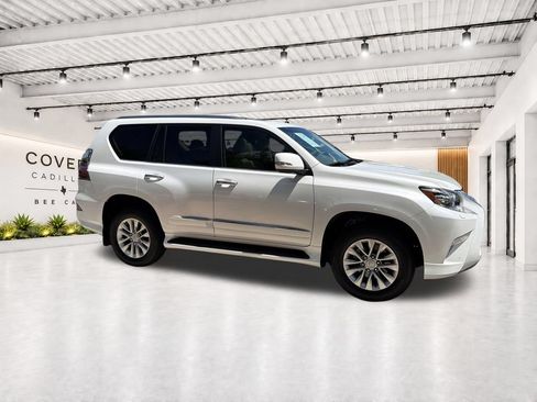 Used 2017 Lexus GX 460 Premium AWD/4WD image 17