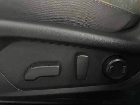 Used 2025 Subaru Crosstrek 2.5i Sport w/ Crosstrek Mirror Package AWD/4WD image 22