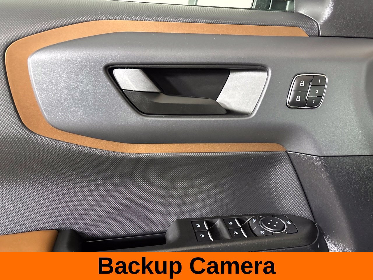 Used 2023 Ford Bronco Sport Outer Banks w/ Tech Package AWD/4WD image 11