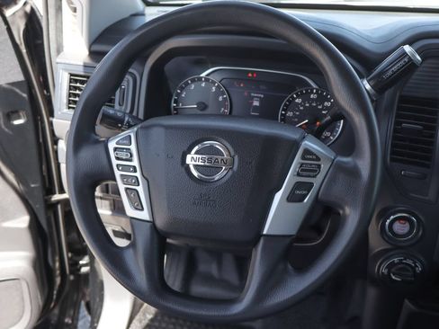 Used 2021 Nissan Titan S w/ HD Front GAWR Package AWD/4WD image 22