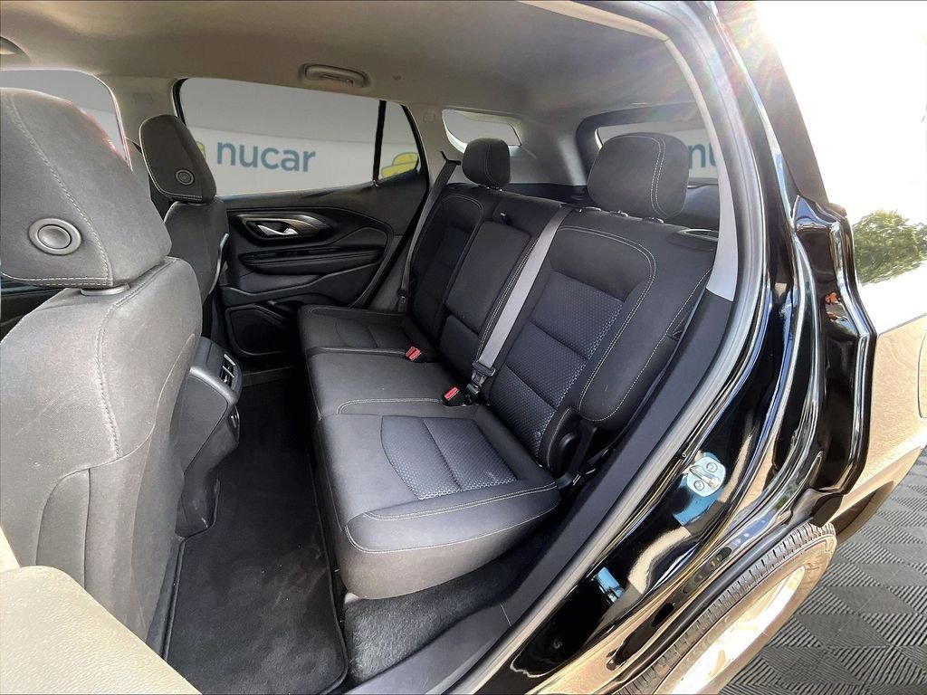Used 2024 GMC Terrain SLE AWD/4WD image 15