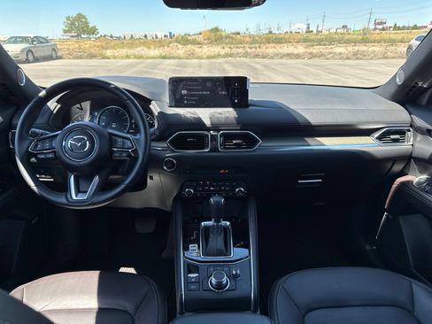 Certified 2025 MAZDA CX-5 Signature AWD/4WD image 17