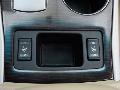 Used 2013 Nissan Altima 2.5 SL w/ Technology Pkg FWD image 16