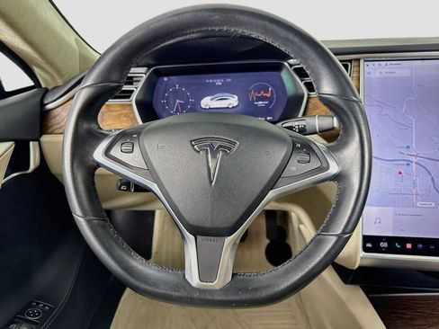 Used 2017 Tesla Model S 75 RWD image 18