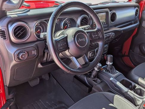 Certified 2023 Jeep Wrangler Unlimited Sport w/ LED Headlamp & Fog Lamp Group AWD/4WD image 9
