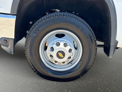 Used 2022 Chevrolet Silverado 3500 W/T w/ WT Convenience Package AWD/4WD image 12