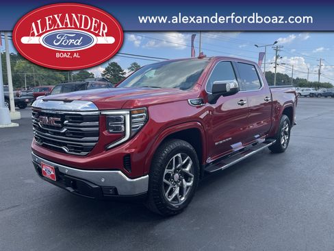Used 2024 GMC Sierra 1500 SLT w/ SLT Premium Plus Package AWD/4WD image 1