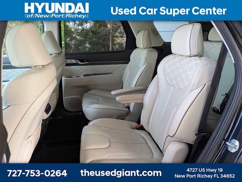 Used 2020 Hyundai Palisade Limited image 17