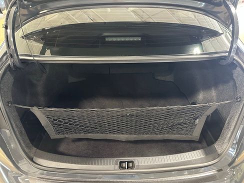 Used 2025 Toyota Corolla LE image 37