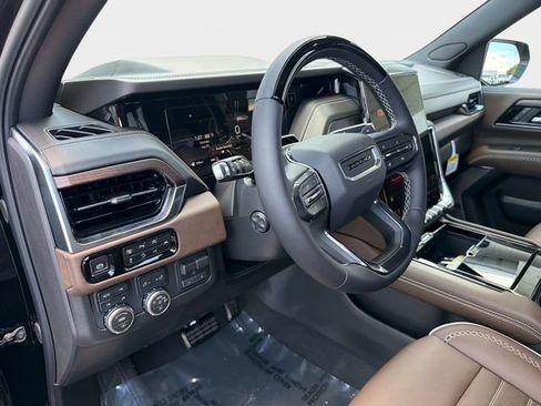 New 2026 GMC Yukon XL Denali Ultimate AWD/4WD image 21