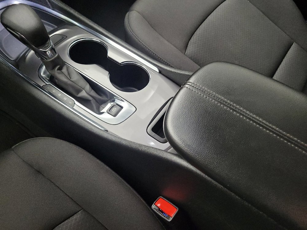 Used 2023 Chevrolet Malibu LT FWD image 26