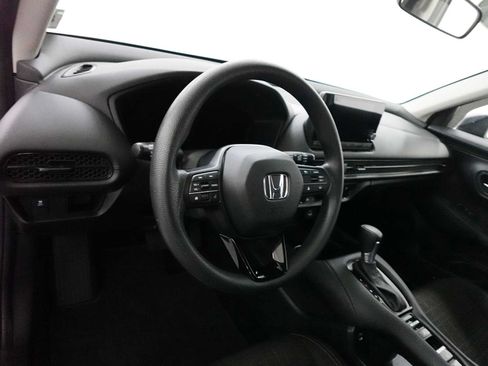 Certified 2025 Honda HR-V LX image 15