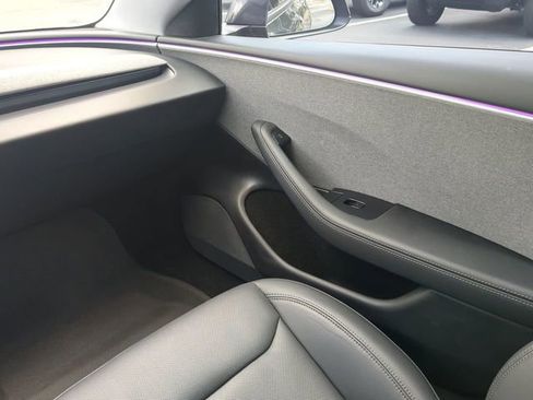 Used 2024 Tesla Model 3 Standard Range RWD image 18