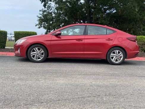 Used 2020 Hyundai Elantra SEL FWD image 9