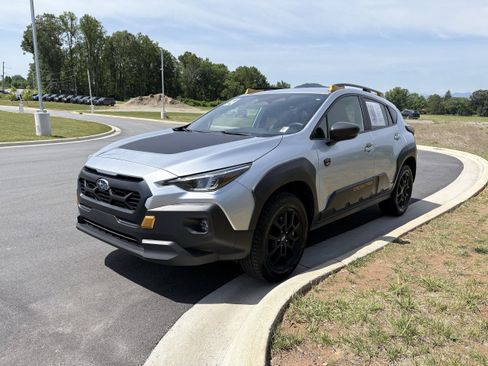 Certified 2024 Subaru Crosstrek 2.5i Wilderness w/ Wilderness Package AWD/4WD image 6