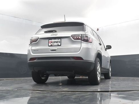 New 2025 Jeep Compass Sport w/ Mopar Graphics Package image 49