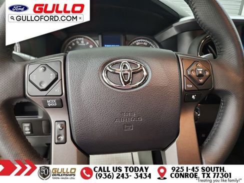Used 2016 Toyota Tacoma SR5 image 23