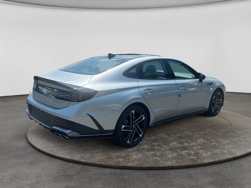 New 2026 Hyundai Sonata N Line FWD image 6