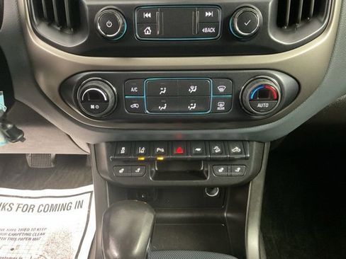 Certified 2022 Chevrolet Colorado Z71 w/ Safety Package image 19