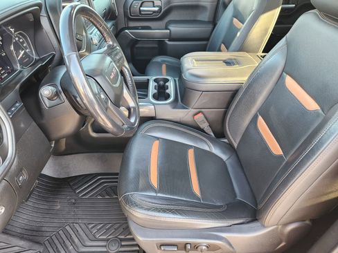 Used 2020 GMC Sierra 2500 AT4 w/ AT4 Premium Package image 16