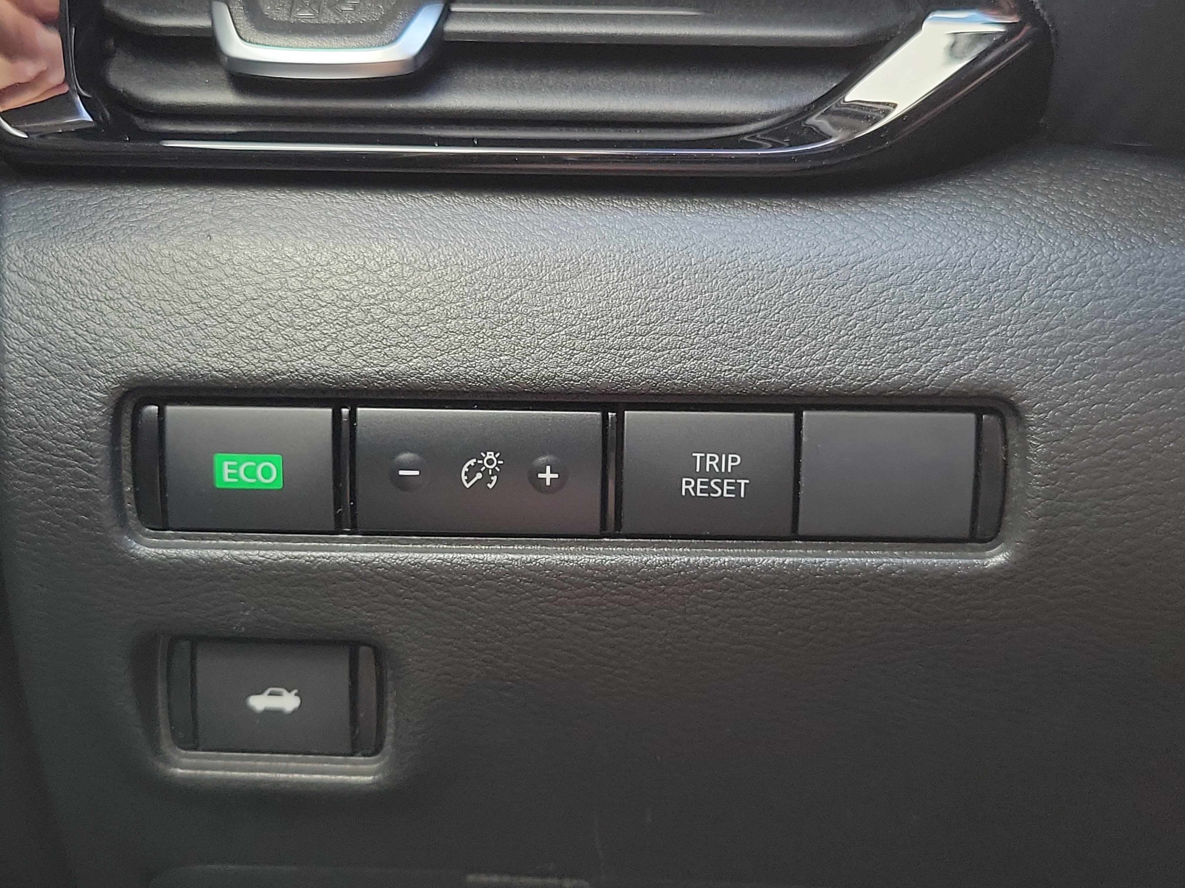 Used 2023 Nissan Sentra SV FWD image 27