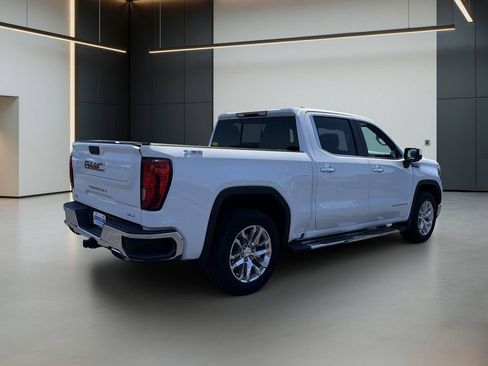 Used 2019 GMC Sierra 1500 SLT w/ SLT Premium Package AWD/4WD image 6
