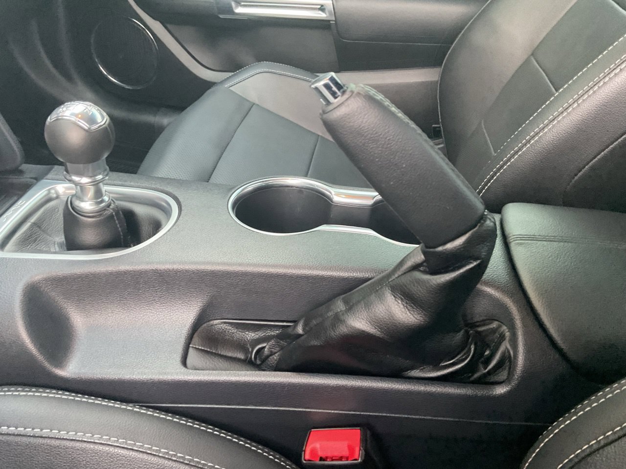 Used 2022 Ford Mustang GT Premium RWD image 26