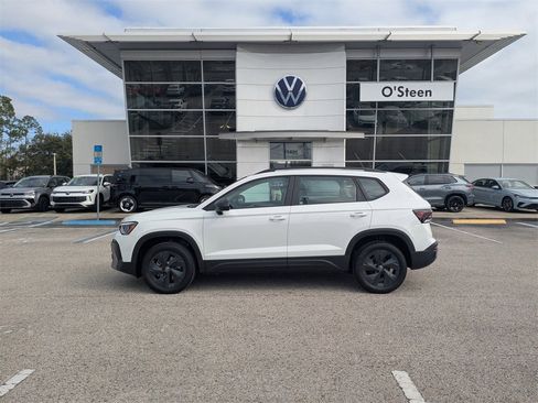 New 2026 Volkswagen Taos S image 5