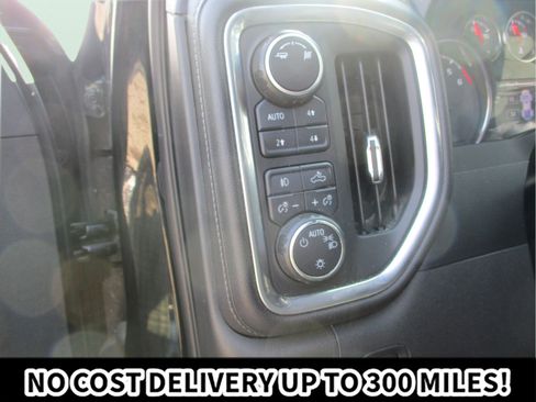 Used 2019 Chevrolet Silverado 1500 RST AWD/4WD image 25