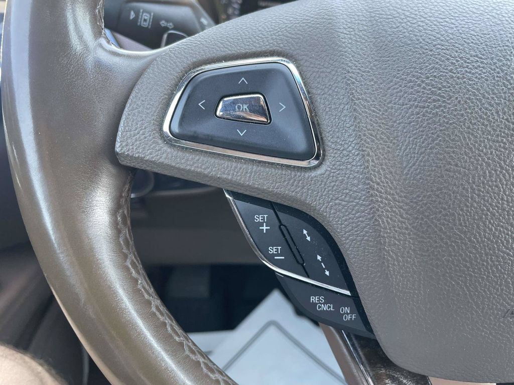 Used 2016 Lincoln MKX Reserve w/ Technology Package AWD/4WD image 26