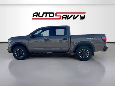 Used 2023 Nissan Titan PRO-4X w/ Pro-4x Convenience Package image 4