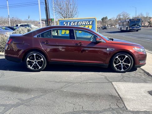 Used 2015 Ford Taurus SEL w/ Equipment Group 201A image 2