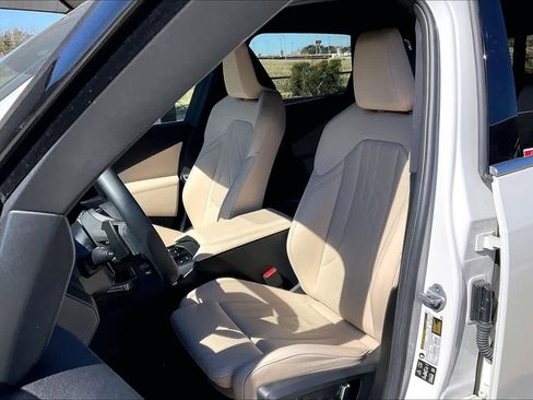 Used 2025 BMW X3 xDrive30i image 8