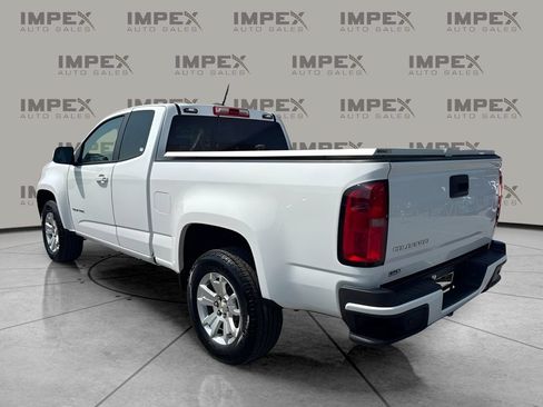 Used 2022 Chevrolet Colorado LT w/ Fleet Safety Package RWD image 2