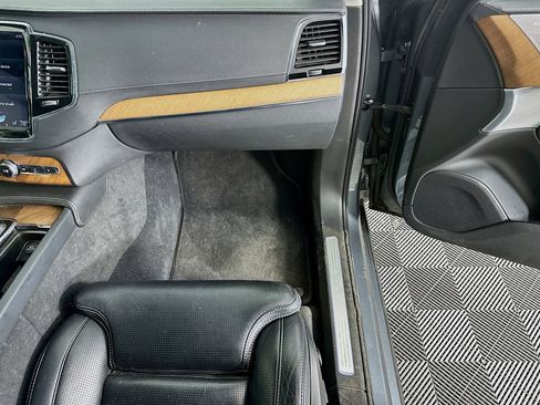 Used 2018 Volvo XC90 T6 Inscription w/ Convenience Package image 33