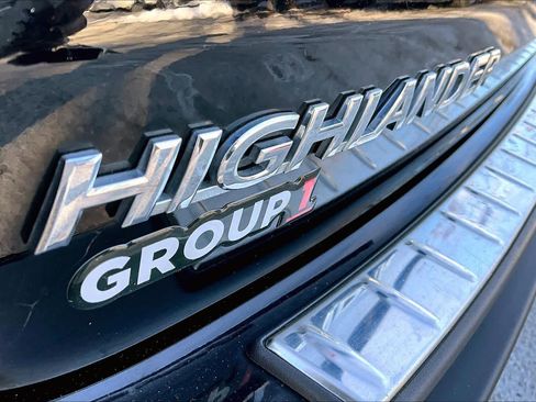 Used 2018 Toyota Highlander Limited image 10