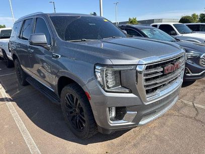 Used 2021 GMC Yukon SLT w/ SLT Premium Package