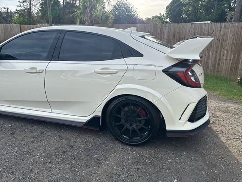 Used 2019 Honda Civic Type R image 20