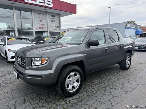 Used 2007 Honda Ridgeline RT image 3
