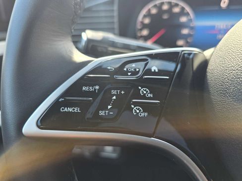 Certified 2025 Mercedes-Benz GLE 350 4MATIC image 35