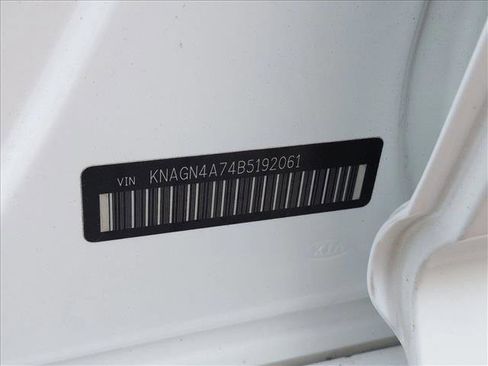 Used 2011 Kia Optima EX w/ Premium Pkg image 27