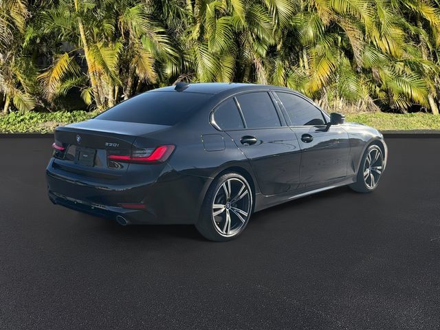 Used 2022 BMW 330i Sedan w/ Driving Assistance Package RWD image 4