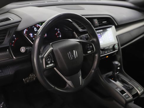 Used 2018 Honda Civic Sport Touring image 20