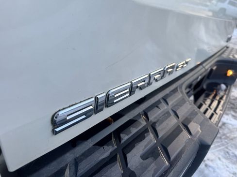 Used 2012 GMC Sierra 1500 SLT w/ SLT White Diamond Edition image 10