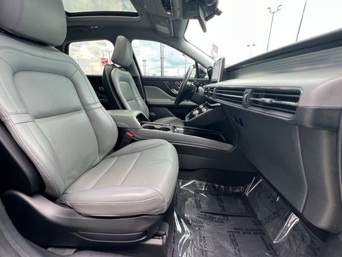 Used 2021 Lincoln Corsair Grand Touring image 30