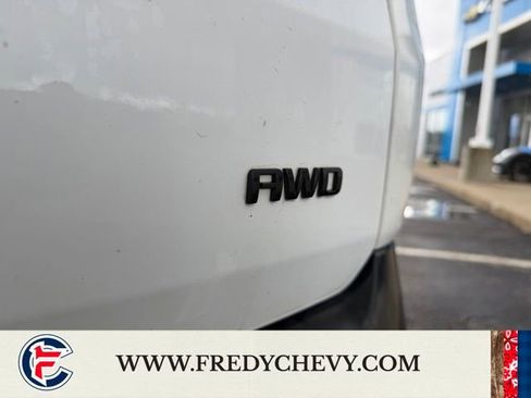 Used 2019 Chevrolet Traverse Premier w/ Redline Edition AWD/4WD image 33