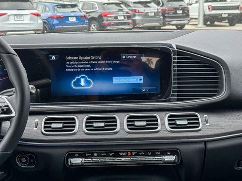 New 2025 Mercedes-Benz GLE 580 4MATIC image 14