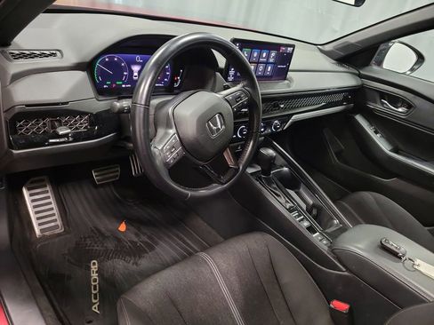Used 2024 Honda Accord Sport image 13