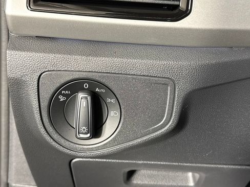 Used 2022 Volkswagen Atlas SEL AWD/4WD image 30